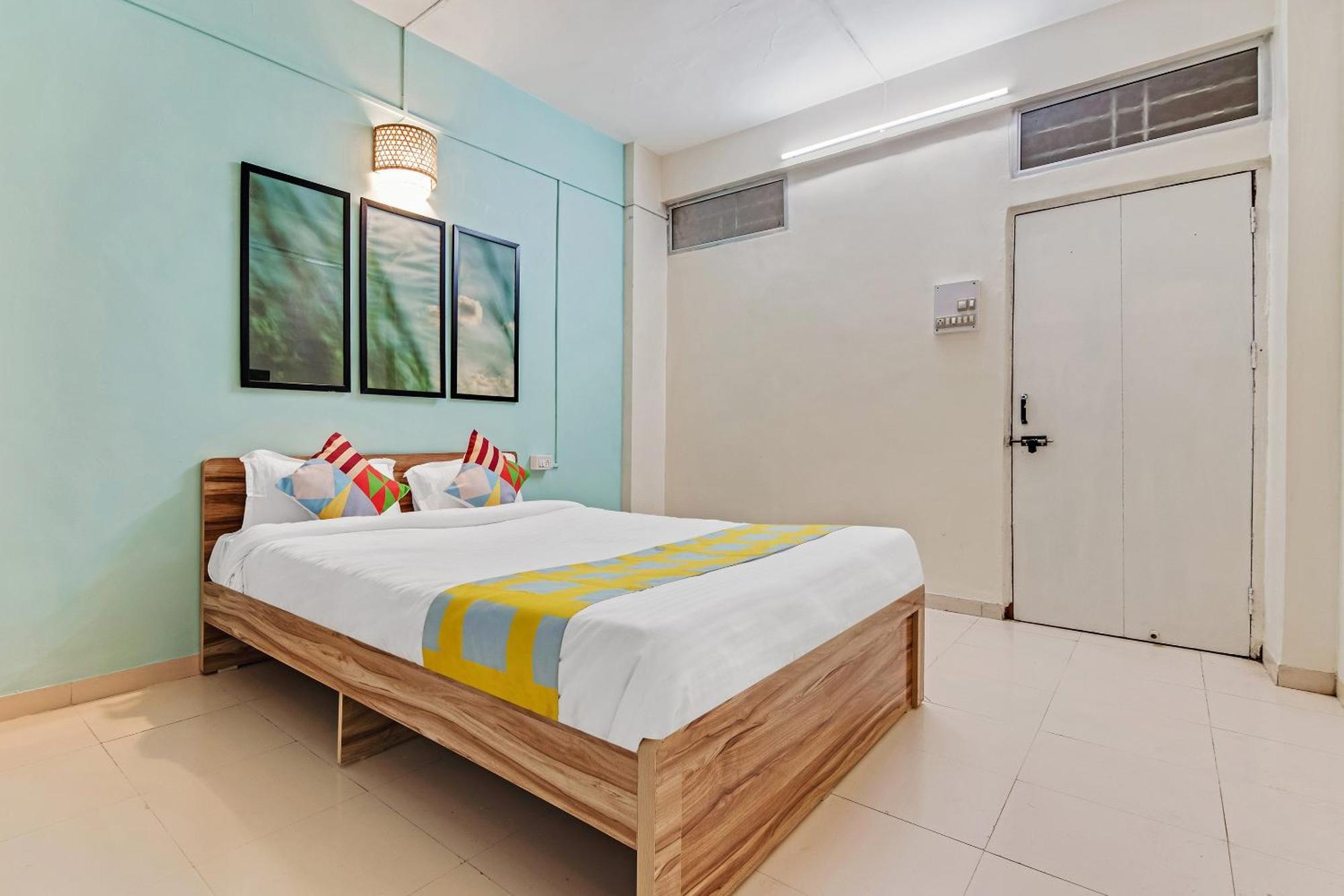 Super Hotel O Saraswati Niwas Vadgaon Budruk Pune Eksteriør billede