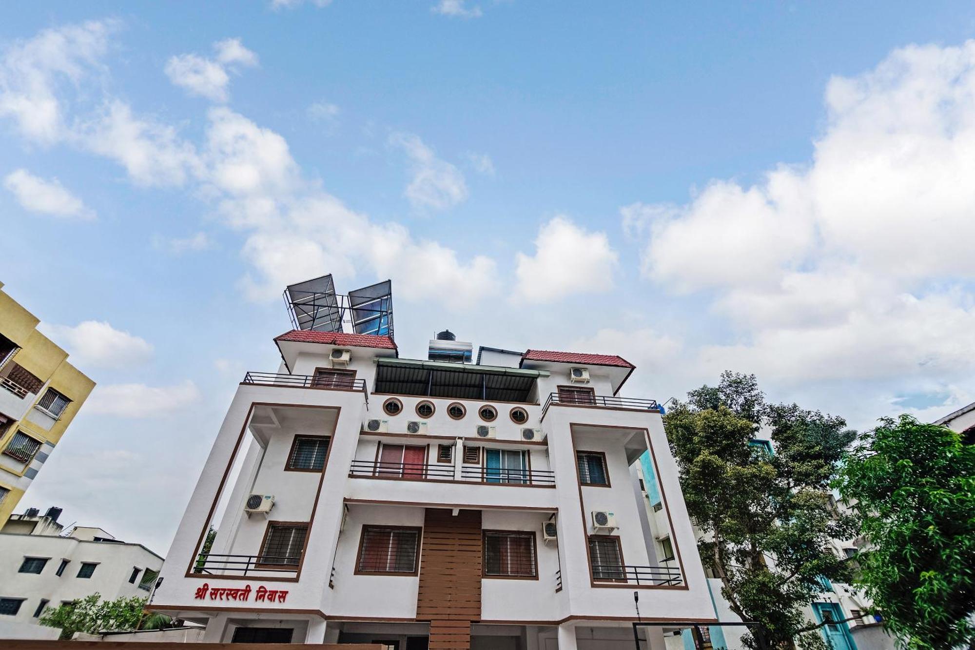 Super Hotel O Saraswati Niwas Vadgaon Budruk Pune Eksteriør billede
