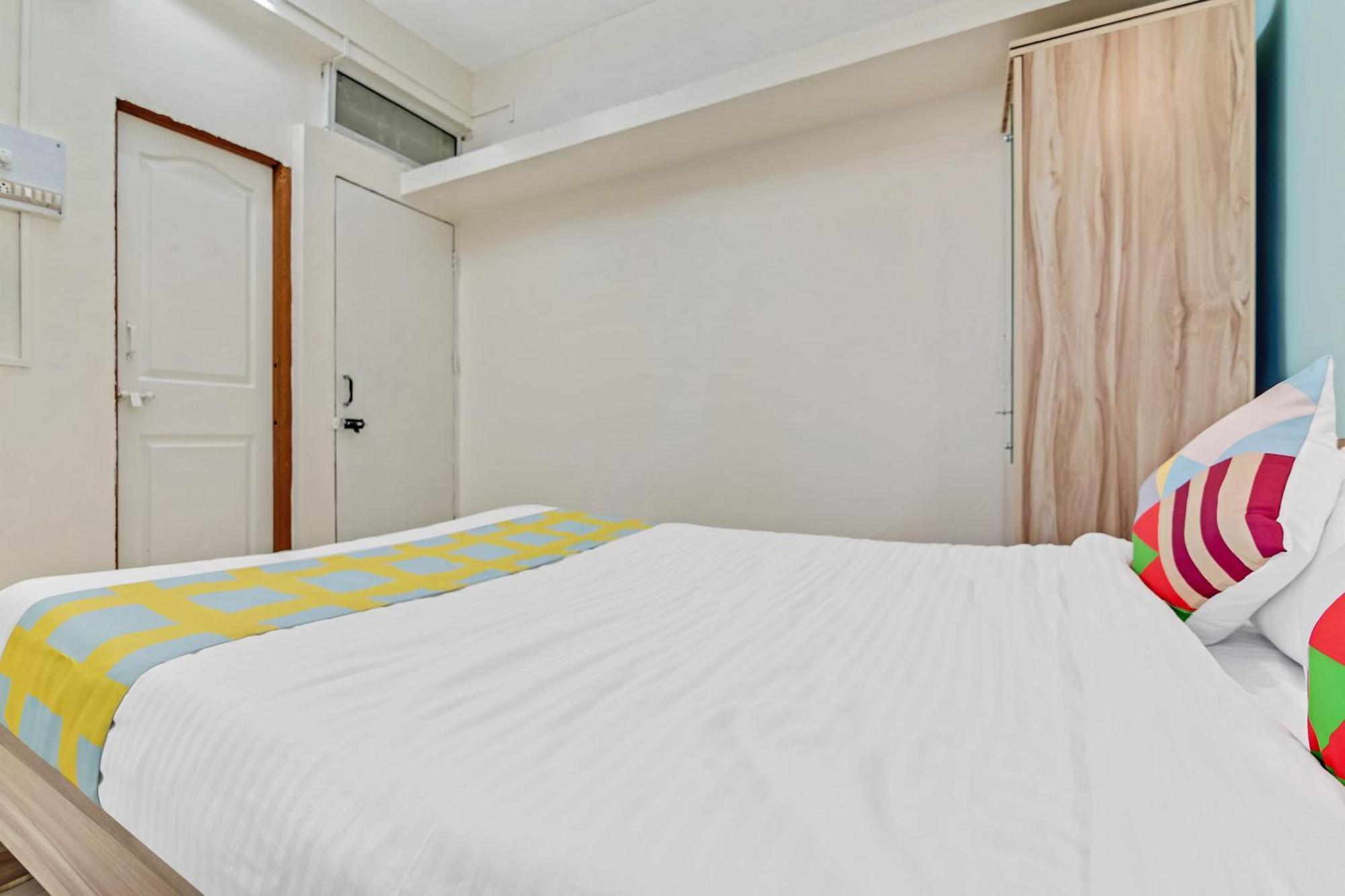 Super Hotel O Saraswati Niwas Vadgaon Budruk Pune Eksteriør billede