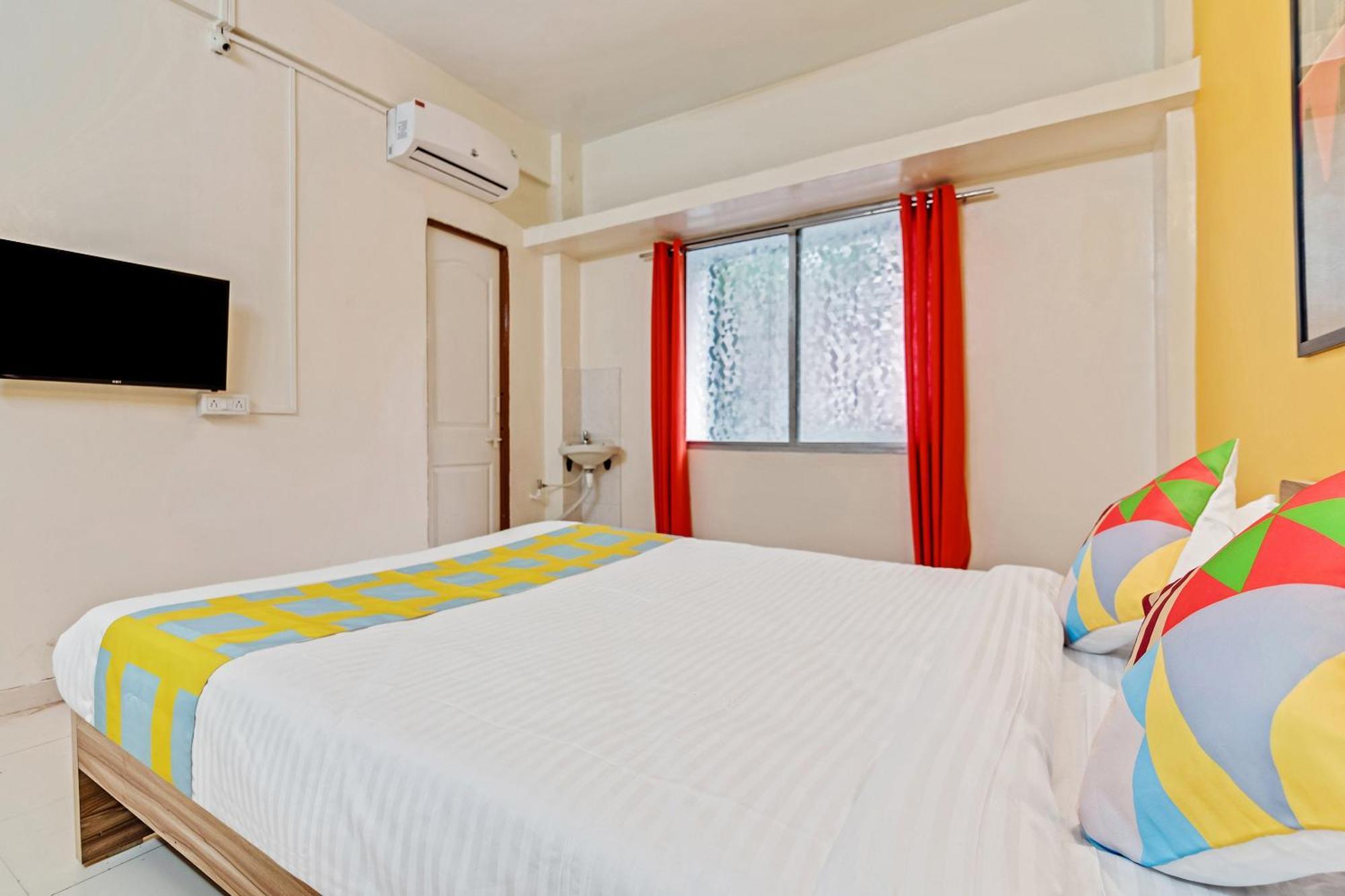 Super Hotel O Saraswati Niwas Vadgaon Budruk Pune Eksteriør billede