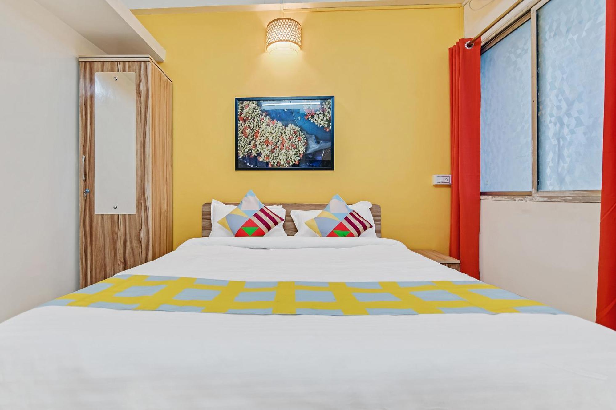 Super Hotel O Saraswati Niwas Vadgaon Budruk Pune Eksteriør billede